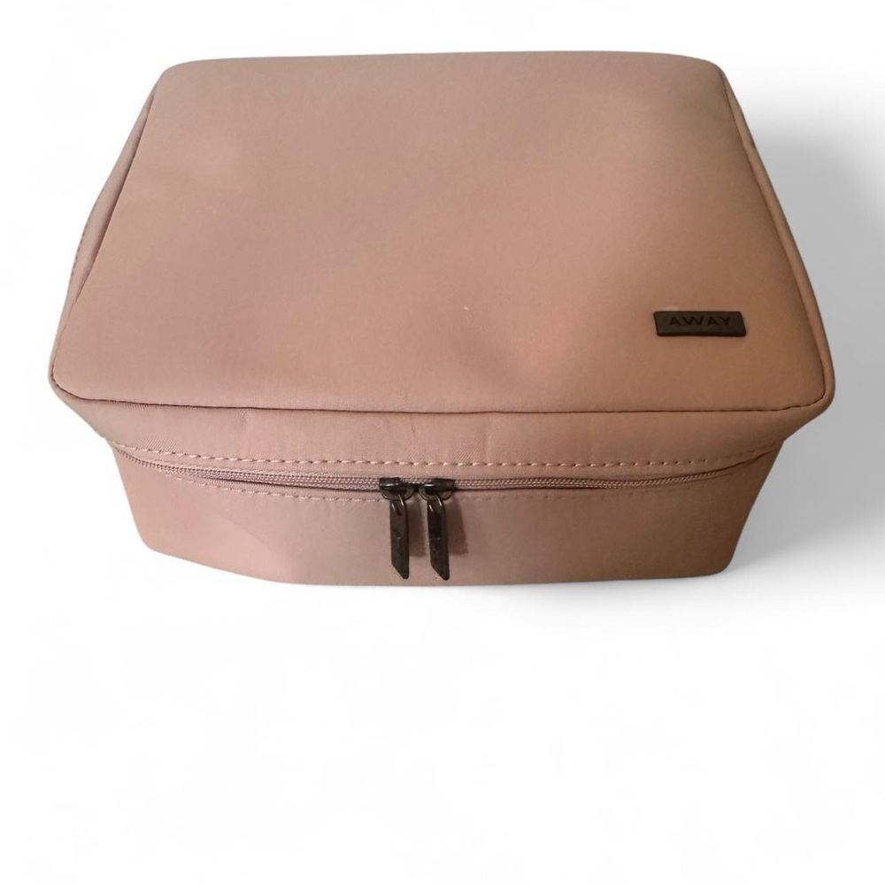 Away Blush Travel Pouch